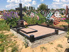 установка бессерных блоков на могиле