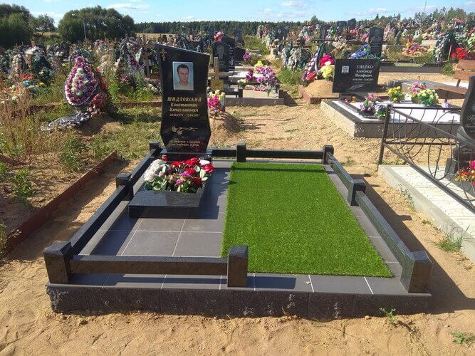 цветник на могилу