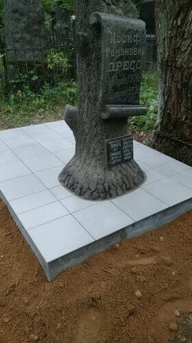 памятник на могилу